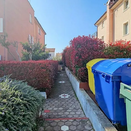 Bezauberndes Mit Meerblick, Klima, Wifi, Parkplatz Апартаменты